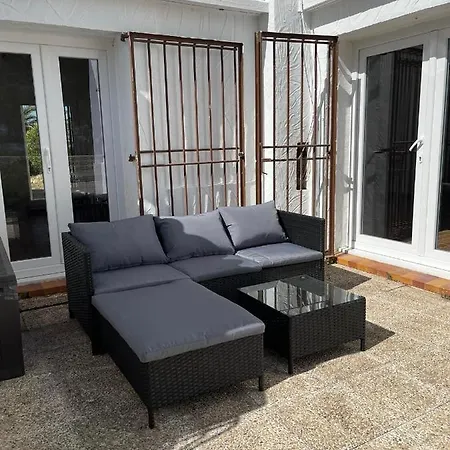 Djm Palms - Shared - Compartida - No Es Casa Privada * Ayora