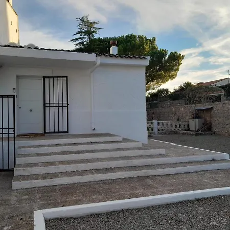 Djm Palms - Shared - Compartida - No Es Casa Privada לינה וארוחת בוקר