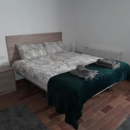 Bed & Breakfast Djm Palms - Shared - Compartida - No Es Casa Privada Ayora